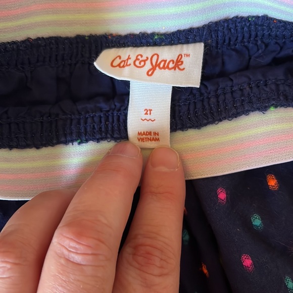 Cat & Jack rainbow polka dot skirt size 2T - Picture 3 of 5
